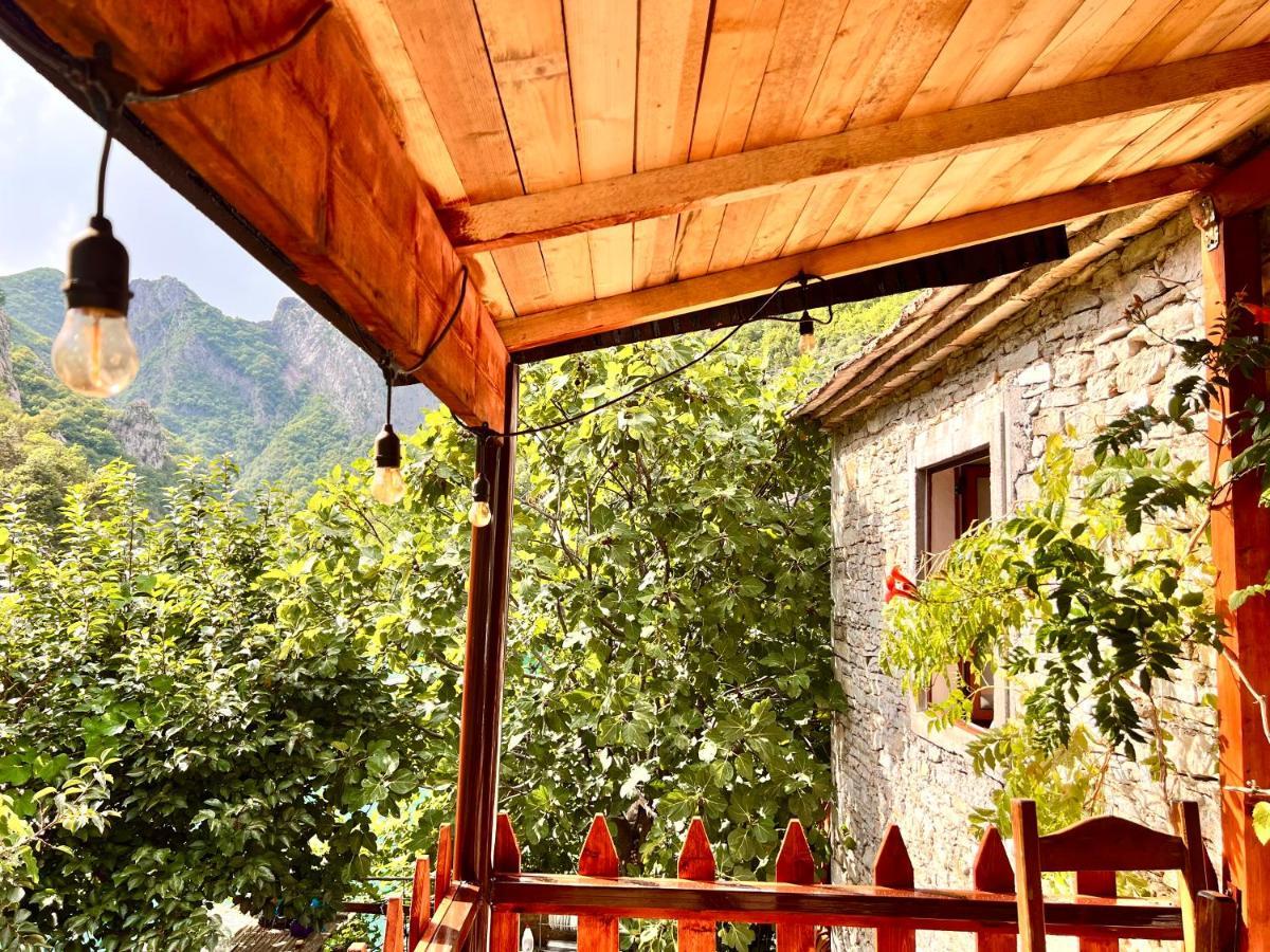 Hotel Neomalsore Agrotourism, Komani Lake Exterior foto