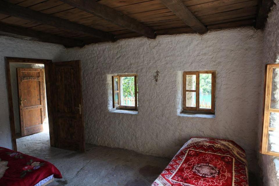 Hotel Neomalsore Agrotourism, Komani Lake Exterior foto